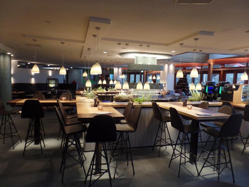 东福尔讷 马里昂的武器酒店 外观 照片