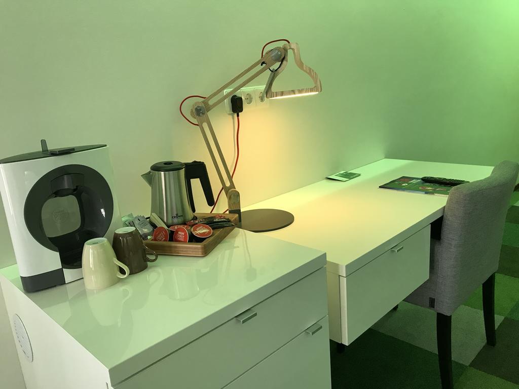 东福尔讷 马里昂的武器酒店 外观 照片